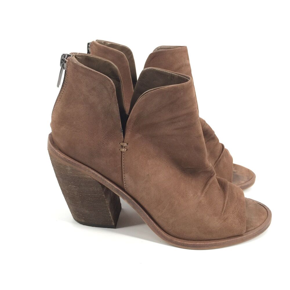 Vince Camuto Kreesi Open Toe Ankle Bootie Size 8 Womens Brown Suede Low Boots